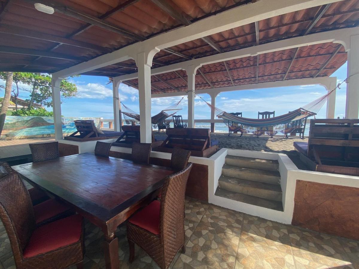 Solid Surf Camp Hostel Nicaragua Transito Exterior photo