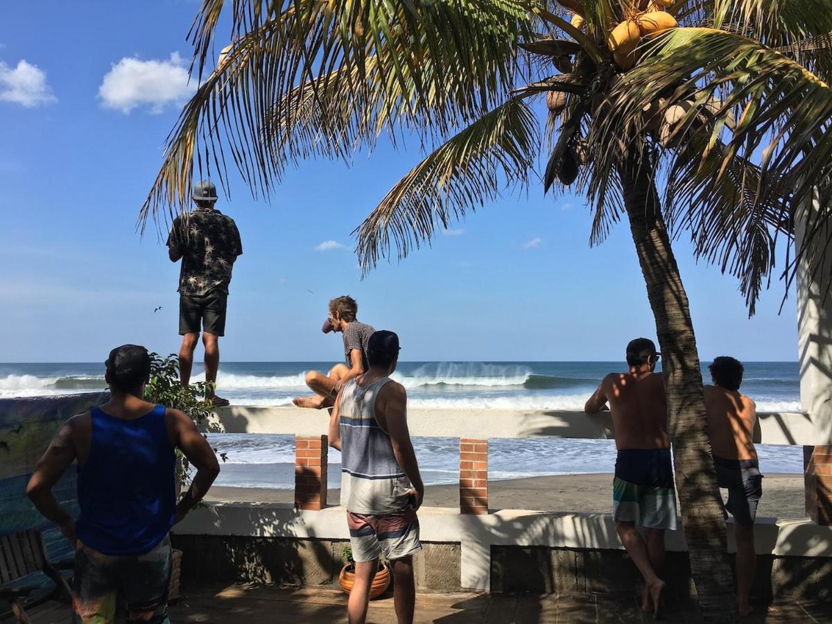 Solid Surf Camp Hostel Nicaragua Transito Exterior photo